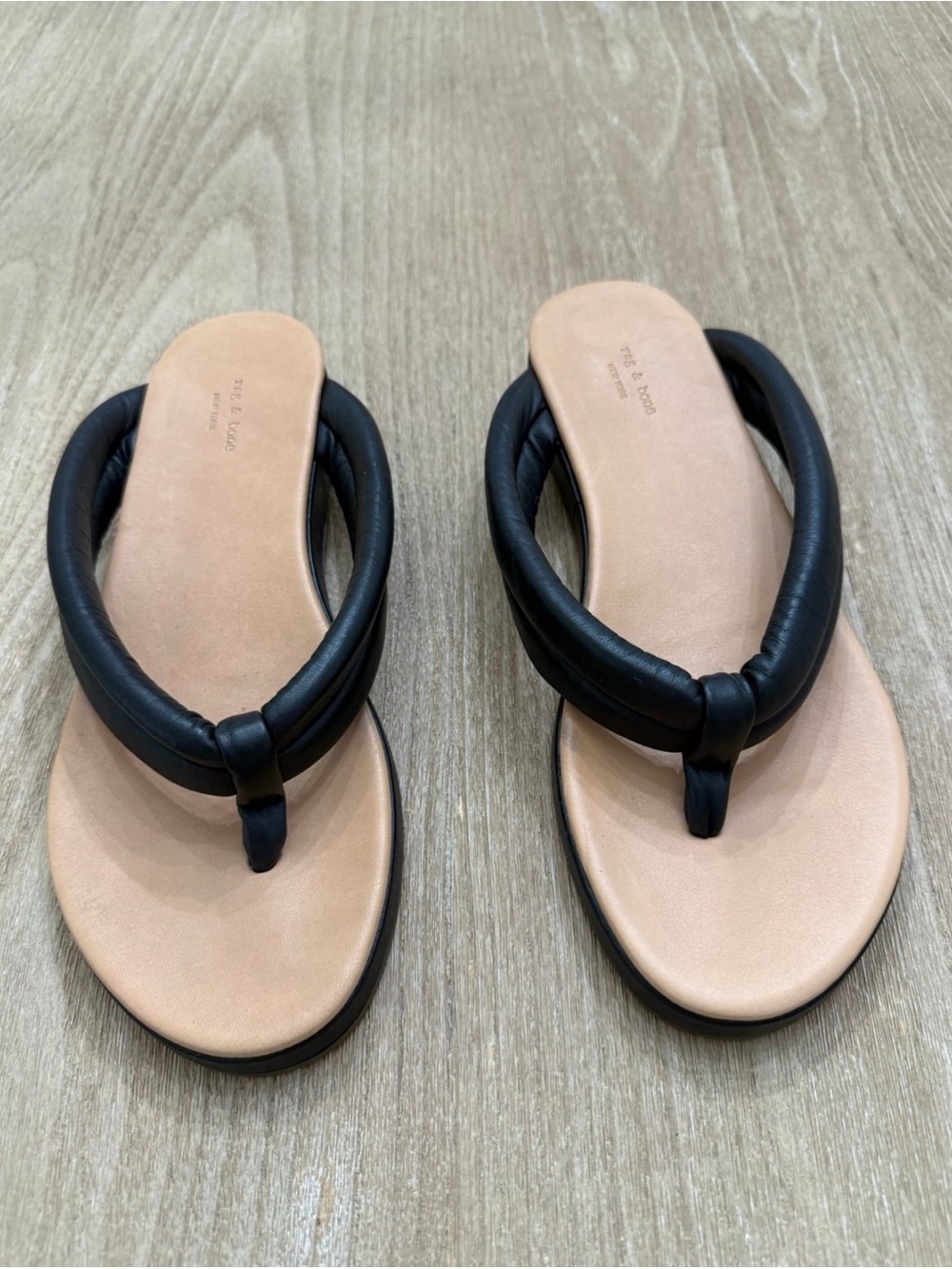 Rag & Bone Aya Puffy Black Leather Thong Platform Sandals Sz 9